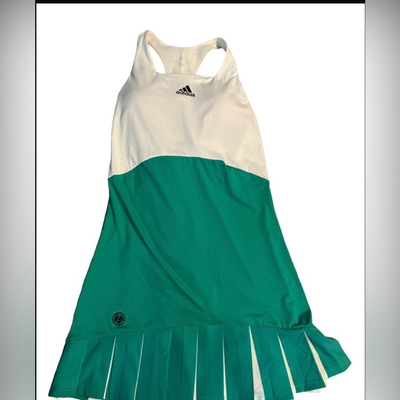 Brand new Adidas tennis dress with shorts. - Picture 2 of 9